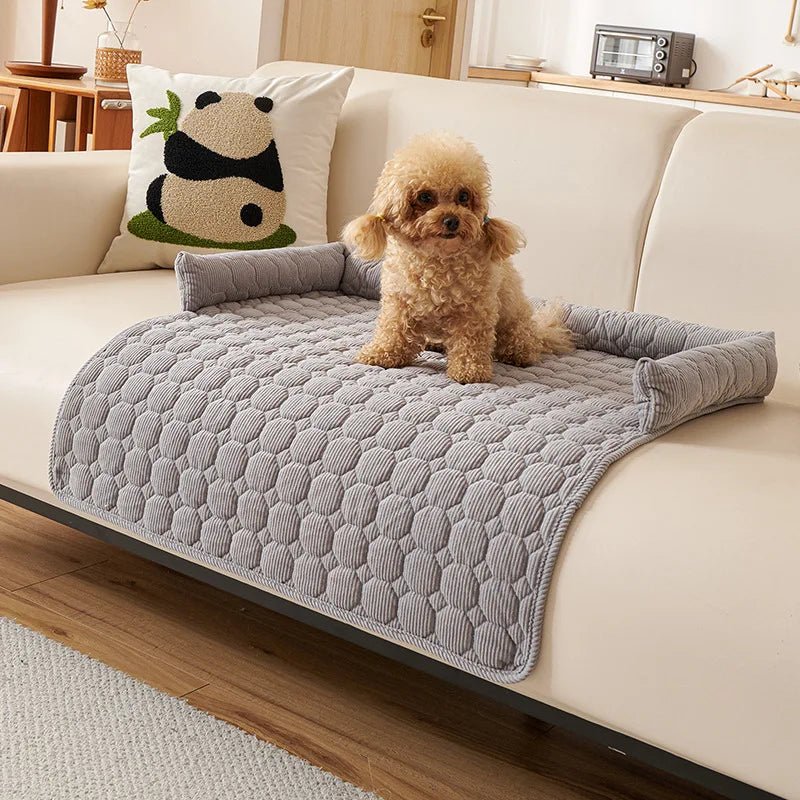 SOFASAFE – Cozy Non-Slip Dog Blanket for Protecting Furniture