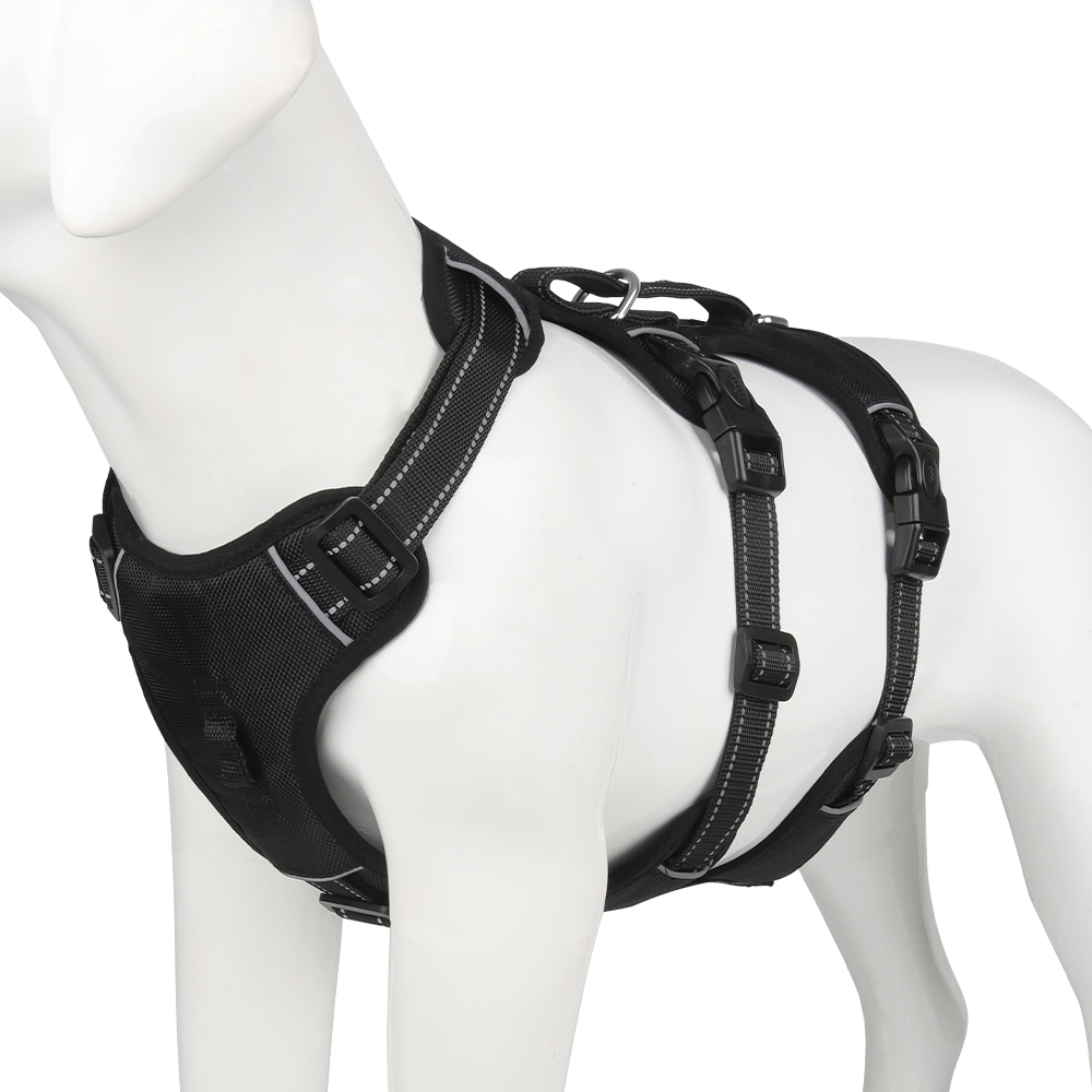 NOPULL DOG HARNESS – reflective and escape-proof for safe walks