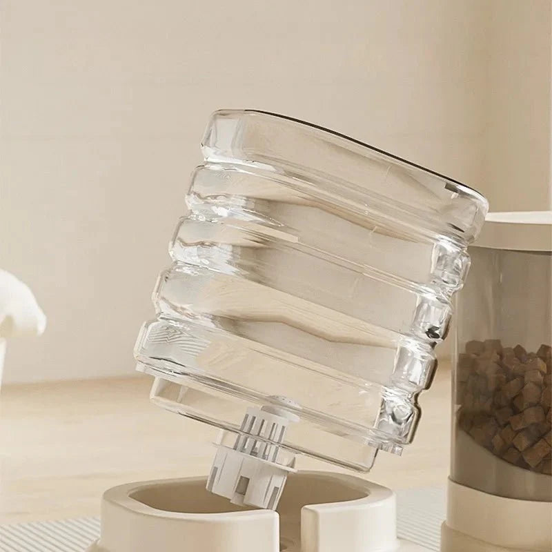 FUTTERTAG – Automatic Feeding & Watering System for Pets