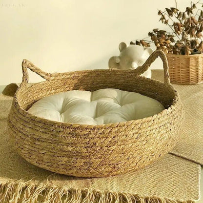 SNOOZIE – Ultra-soft, round cat bed for cozy comfort