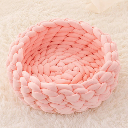 WOOLLYNEST - Soft woollen basket for pets with high edge support