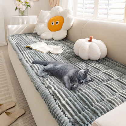 PAWFLANNEL – Soft Flannel Pet Mat to Protect Sofa and Bed