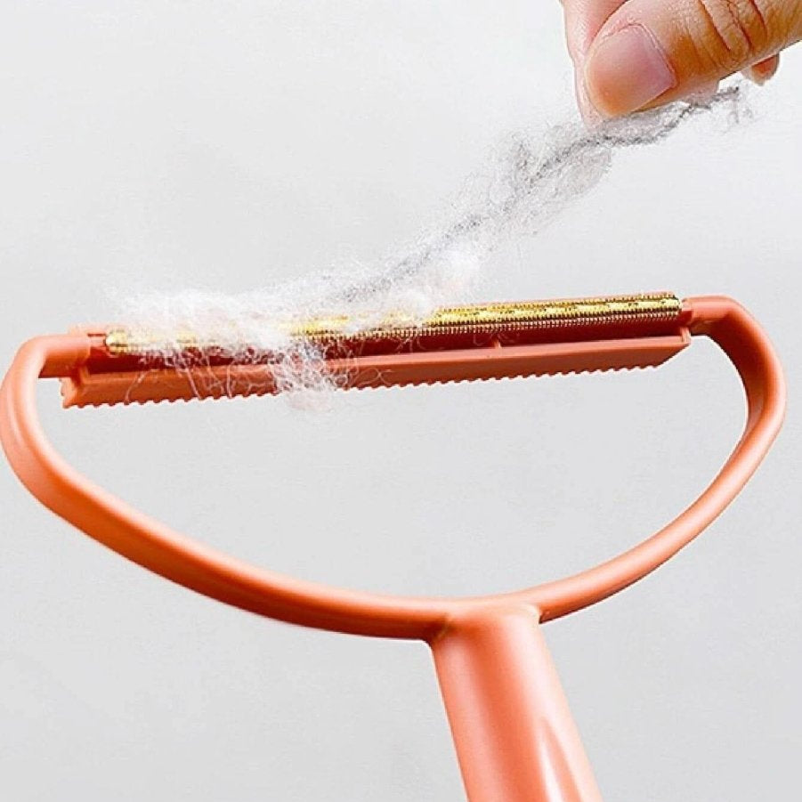 FlufenFree Cleaner - Animal hair & lint remover for clothing & furniture