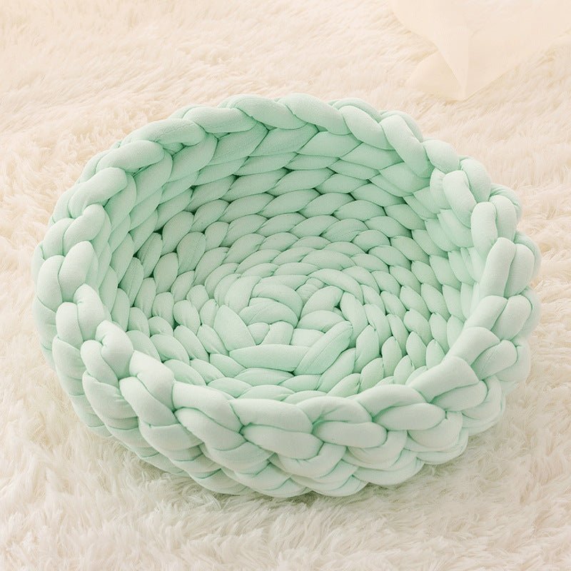 WOOLLYNEST - Soft woollen basket for pets with high edge support