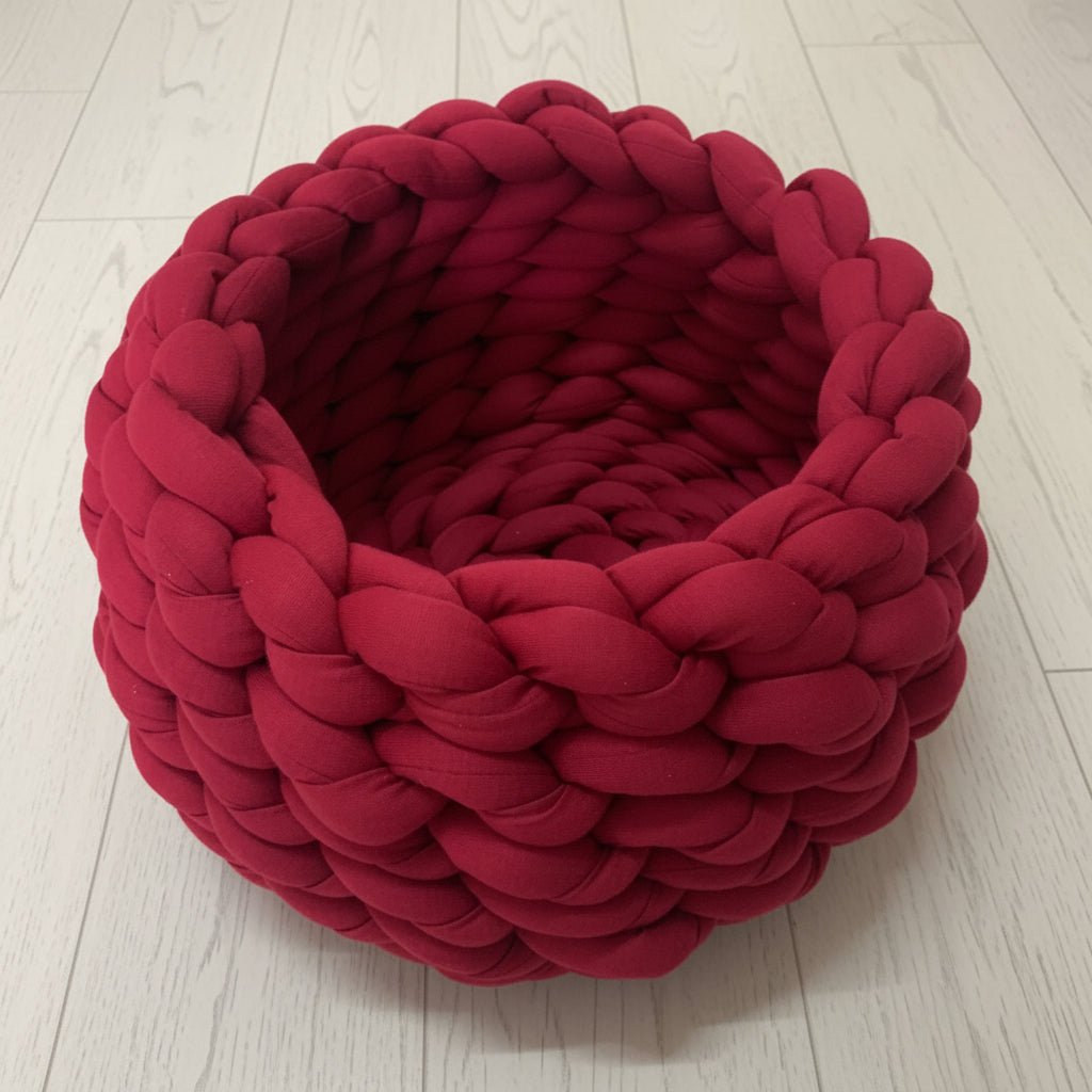 WOOLLYNEST - Soft woollen basket for pets with high edge support