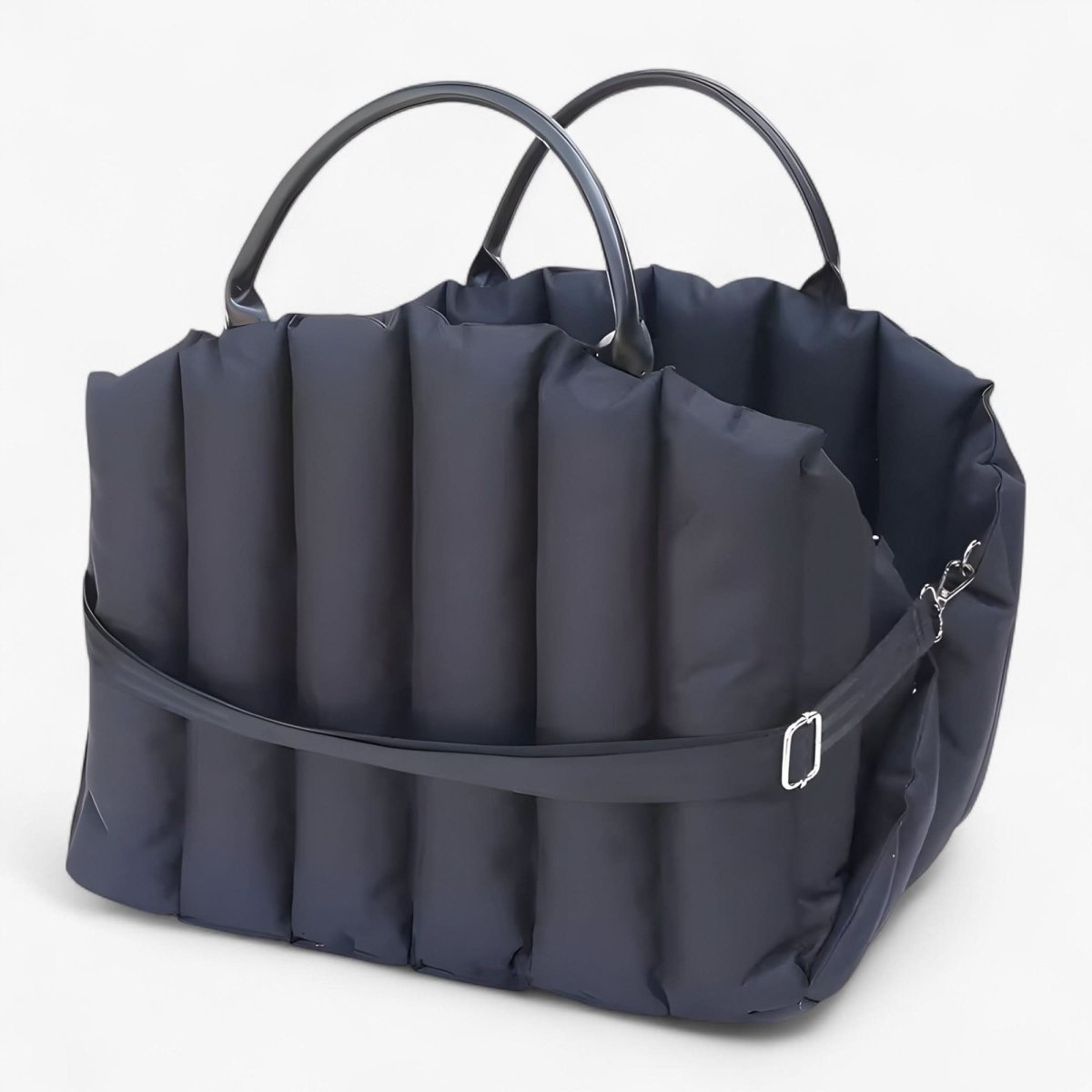 PAWPURSE – Lightweight dog carrier bag with warm lining & safety belt for on the go