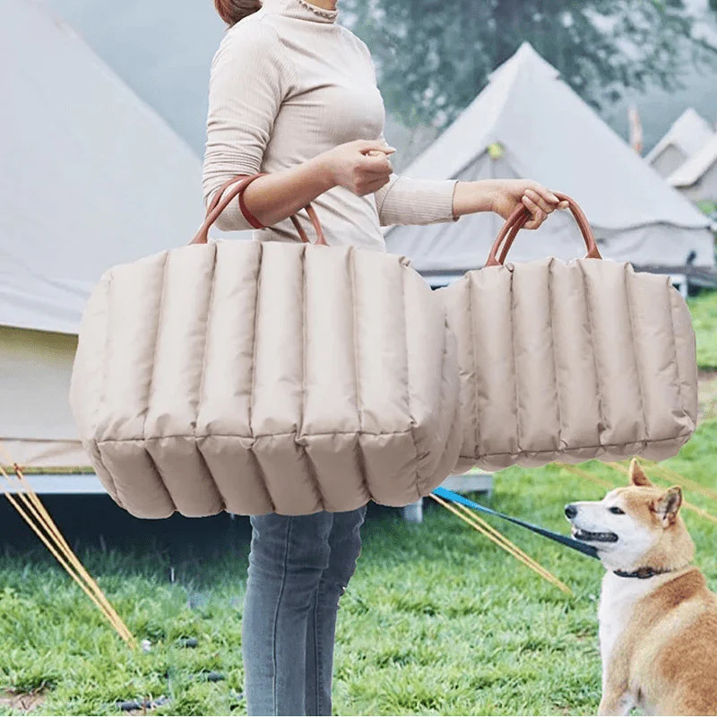 PAWPURSE – Lightweight dog carrier bag with warm lining & safety belt for on the go