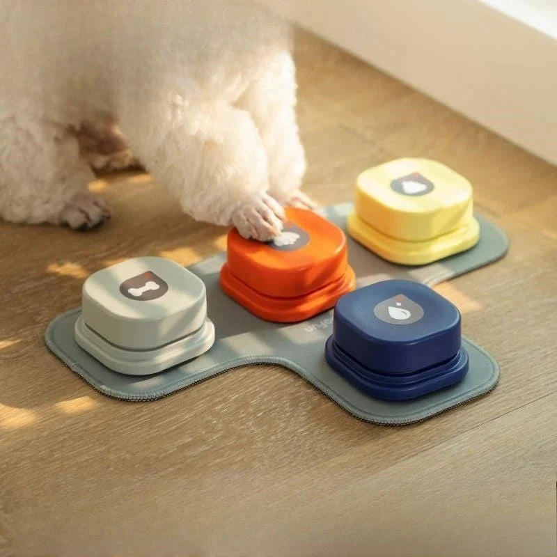 PAWTALK – Interactive Communication Buttons for Dogs with Recording Function