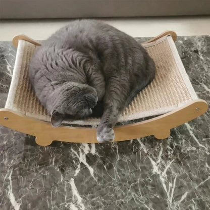 CATTERREST – Wooden scratching panel with integrated, cozy cat bed