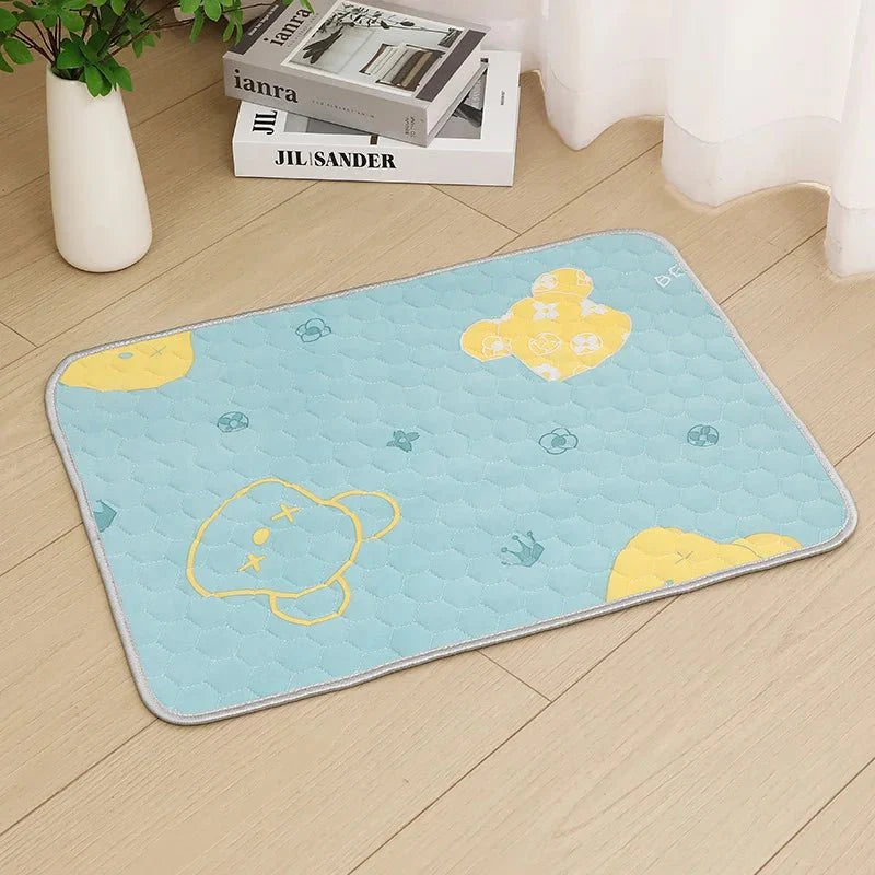 FROSTFUR – Cooling Mat for Dogs & Cats with Ice-Silk Surface