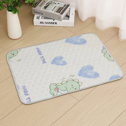 FROSTFUR – Cooling Mat for Dogs & Cats with Ice-Silk Surface