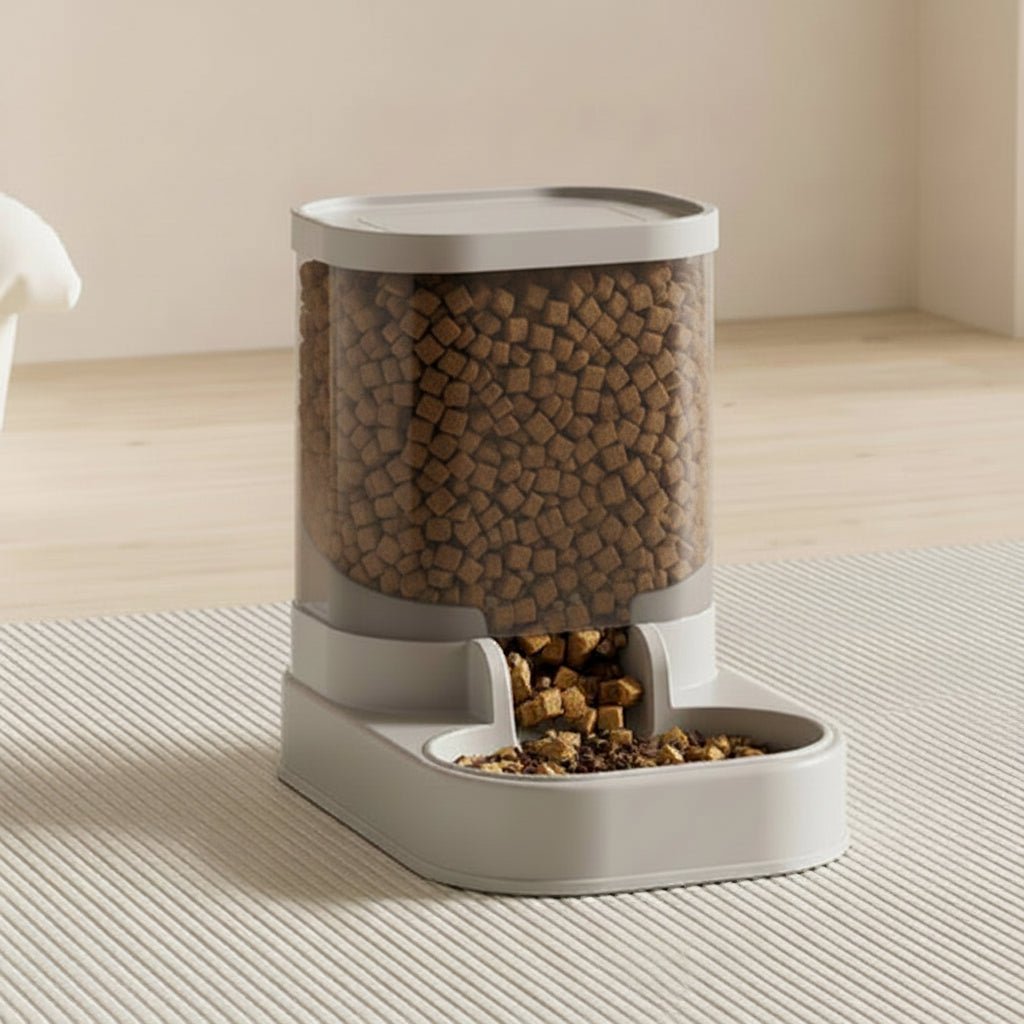 FUTTERTAG – Automatic Feeding & Watering System for Pets
