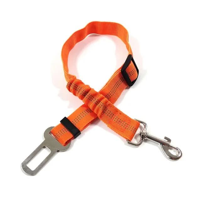 SAFETAIL – Adjustable Safety Belt for Dogs in the Car
